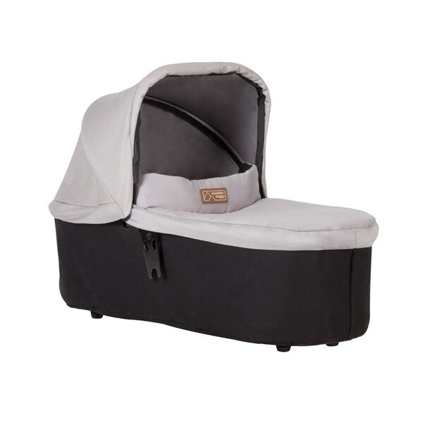 Mountain Buggy carrycot plus™ for duet™